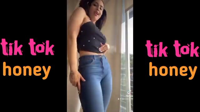 NEW CUTE FAMOUS LATINA TIKTOK GIRL DANCE CHALLENGE 2023 Febspot