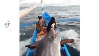 Emak² nangkap ikan tercepat