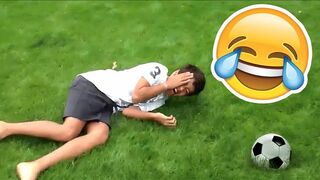 BEST FOOTBALL VINES 2023 - FAILS, SKILLS & GOALS