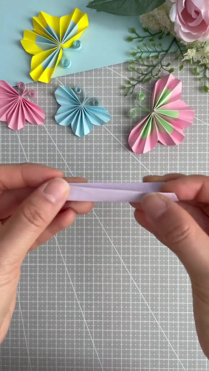 how-to-make-easy-paper-butterfly-origami