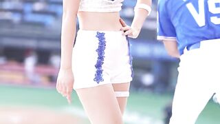 IAM Choi HongRa Cheerleader fancam Samsung