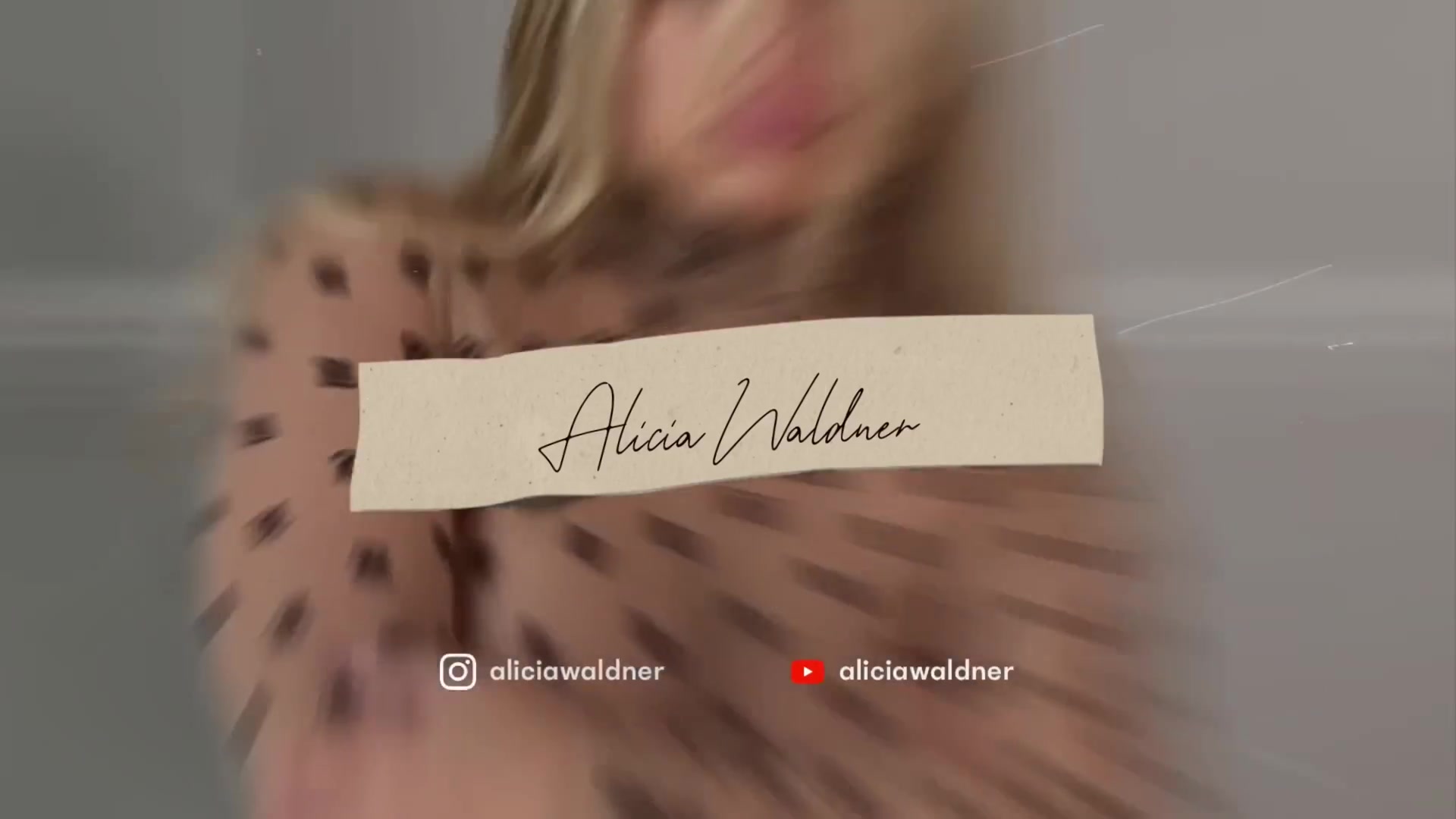 Whimsical TryOn Haul Alicia Waldner 4K_1080p by ALLROUNDERMUEED on Febspot