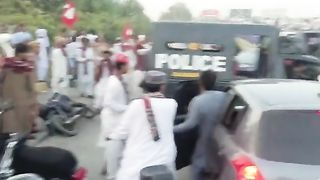 Police aur Awaam