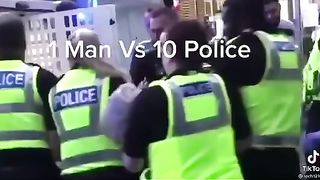 Police vs thug