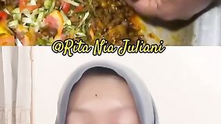 mixed video about prindavan food