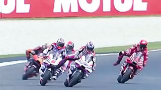 MotoGp beatle last lap