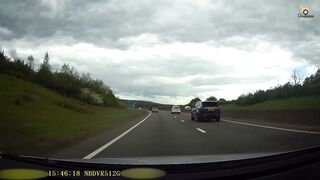 Dash cam UK - Bad Driver - Road Rage - Driving Fail