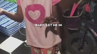 little girl singing | Easy on me