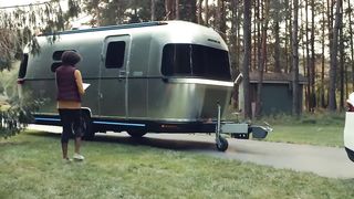 12 Luxurious Motor Homes That Will Blow Your Mind #campingcar #camping @vanlife