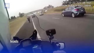 Police chase down man going 100km_h on e-scooter after he crashes