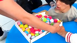 Filling a Massive Water Balloon With BathBombs!