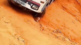 World dangerous road in nepal------_dangerous _shortsvideo _youtubeshorts _offroad _danger