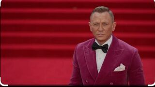 "Daniel Craig: A Visual Tribute to London's Renowned Star"