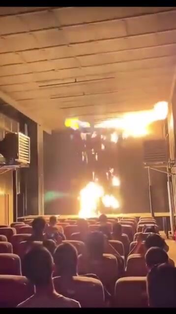 Fire effect in 5D cinema - Febspot