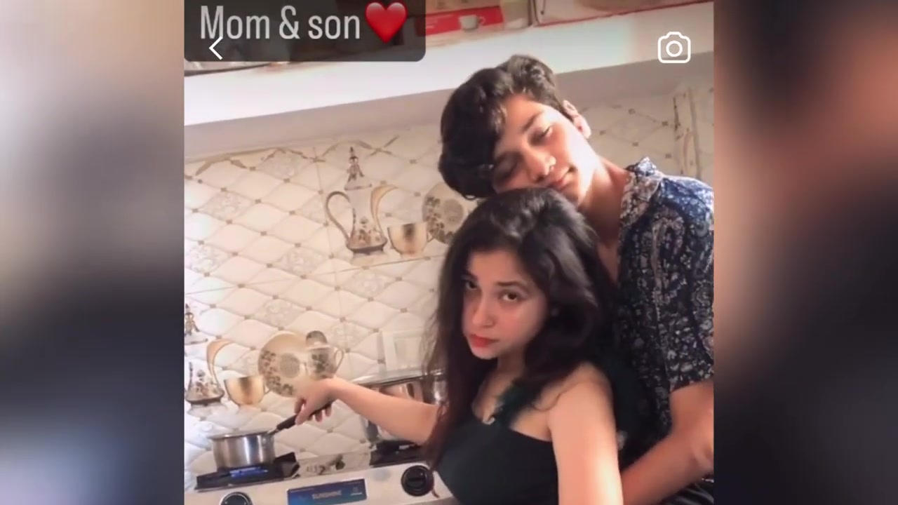 Rachna Viral Video Leaked And Her Son By Kabarnesia On Febspot