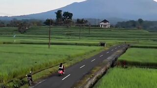 mountain agung in bali