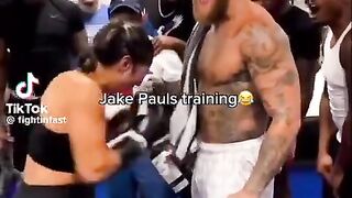 Jake Paul VS Mike Tyson Training