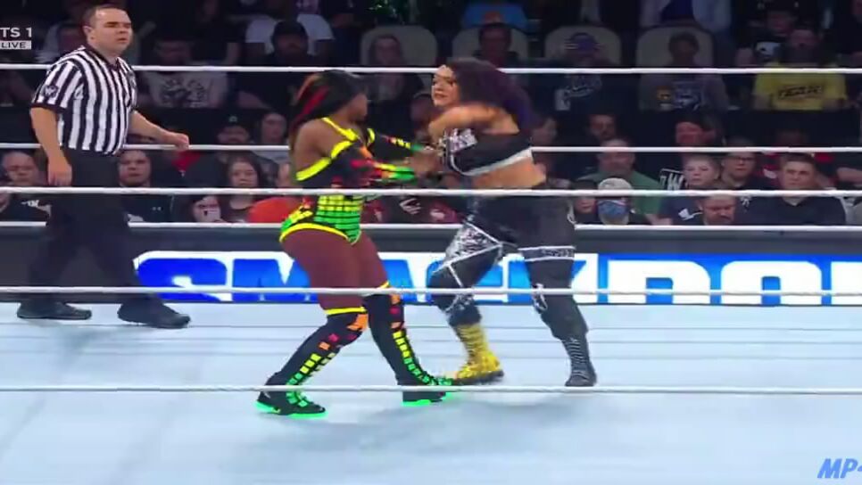 naomi vs bayley wwe women's championship match WWE Smackdown 19th April