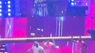 Kai Cenat Dances On Nicki Minaj Stage