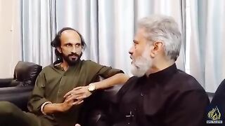 Ahmed Farhad's meeting with Imran Riaz Khan. The revolution has come in Pakistan. The talk has gone too far