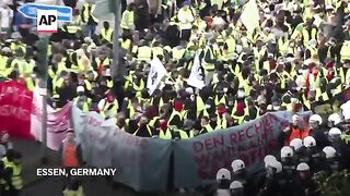 Protest against Germany's far-right AfD at convention