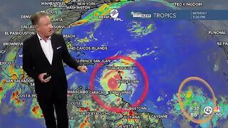 Hurricane Beryl maintains winds of 150 mph