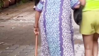 Malaika Arora Helps An Elderly Woman Post out the Gym #malaikaarora #short #shorts #trending #viral #bollywood #viralshorts