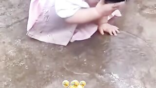Cute baby funny????????????
