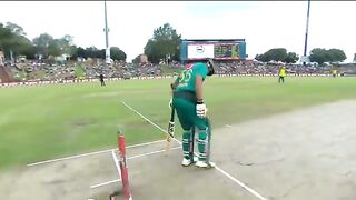 young Babar azam showing his talent