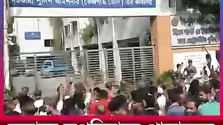 Bangladesh autocratic ruler Sheikh Hasina leaving the country video