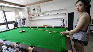 Sweet Beibei is back to play billiards