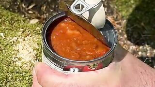 Survival Skills- Lifehacks with a Universal Knife. #survival #camping #lifehacks.