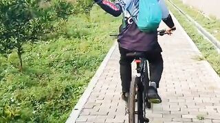 Gowes