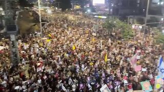 Israeli prisoners' families' demonstration tonight in Tel Aviv