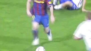 Lionel Messi crazy body feint ☠️????