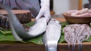 New Year's Eve Dinner - From 2,000 km Away Enjoying Seafood in Yunnan's Mountains【滇西小哥】