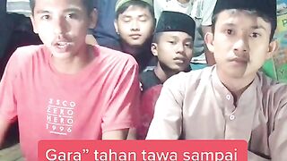 Tahan tawa 9