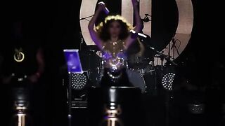 Myriam Fares Live Show Monaco Hatha el Helo  ميريام فارس مباشر موناكو هذا الحلو الدبكة هي الچوبي