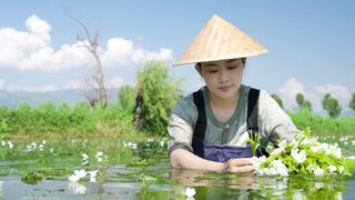 The flowers of ottelia acuminata, also named"Shuixingyanghua" is a uniquely romantic flavor