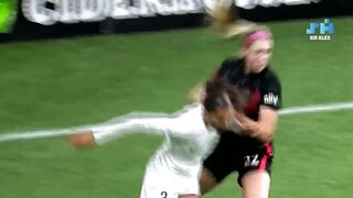 Funniest Moments in Women's Football 4