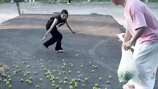 Orange vs. Watermelon: Fruit Battle Fails!