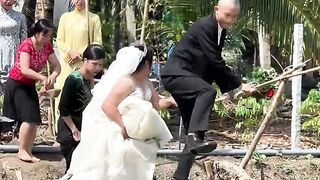 Marriage Girl Hanimoon Enjoy With Water