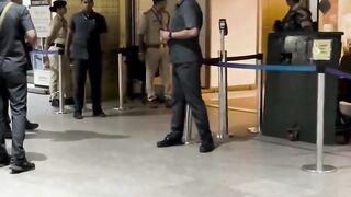 Salman Khan arrives in Mumbai with heavy security #salmankhan #shorts #viral #youtubeshorts #trending #shortvideo #ytshorts