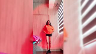 Indian Girl Naina Dance 16