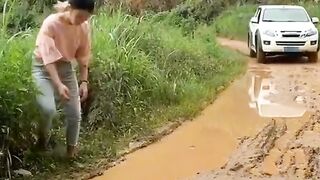 video on how to do tricks and avoid stagnant water on the road so it doesn't get hit