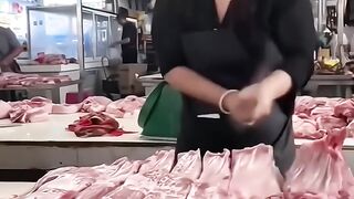 One minutes amazing meat cutting