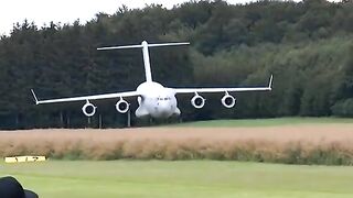 WORLD'S LARGEST ELECTRIC RC C-17 FLIGHT