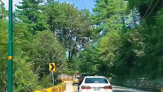 Traveling to Murree Mall #traveling #travel #murree #murreemallroad # #beautiful #murreetour