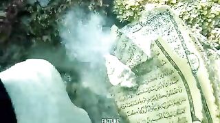 Miracle_Quran_In_Deep_Ocean_????_#shorts(480p).