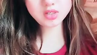 Beautiful Dubai ka shazadi nusiba today live Show